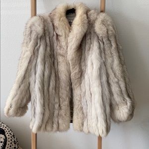 FUR COAT